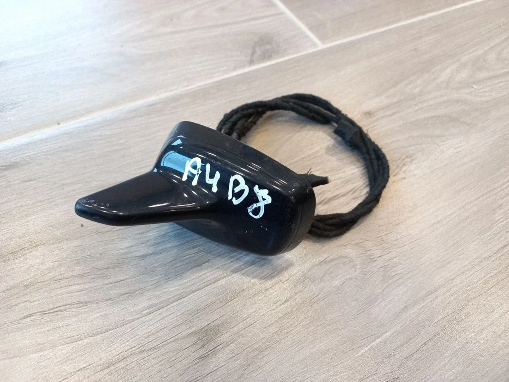 Antena (GPS) – Audi A4 Allroad B8 (2008-2016)
