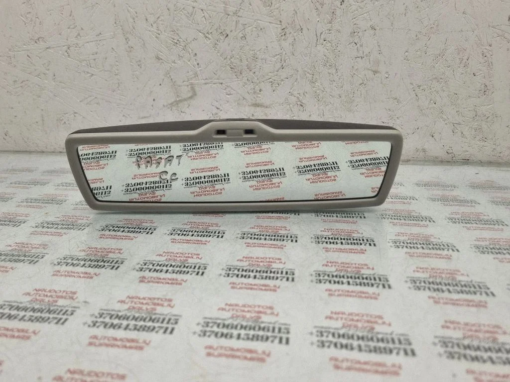 Rear view mirror (interior) 026141