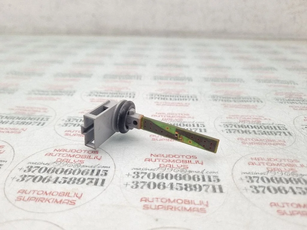 Salona temperatūras sensors 4B0820539