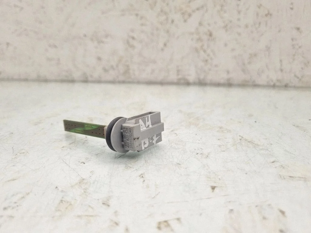 Interior temperature sensor 4B0820539