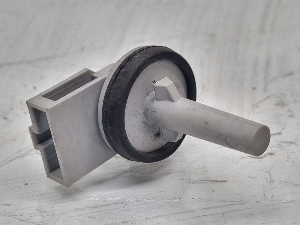 Interior temperature sensor – Volkswagen Passat B5.5 (2001-2005)