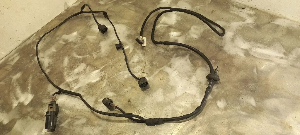 Parkimisandurite (PDC) juhtmestik – Audi A6 Allroad C6 (2006-2011)