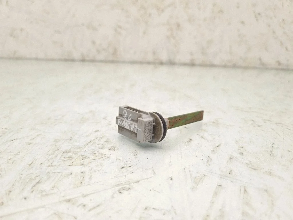 Interior temperature sensor – Volkswagen Passat CC (2008-2016)