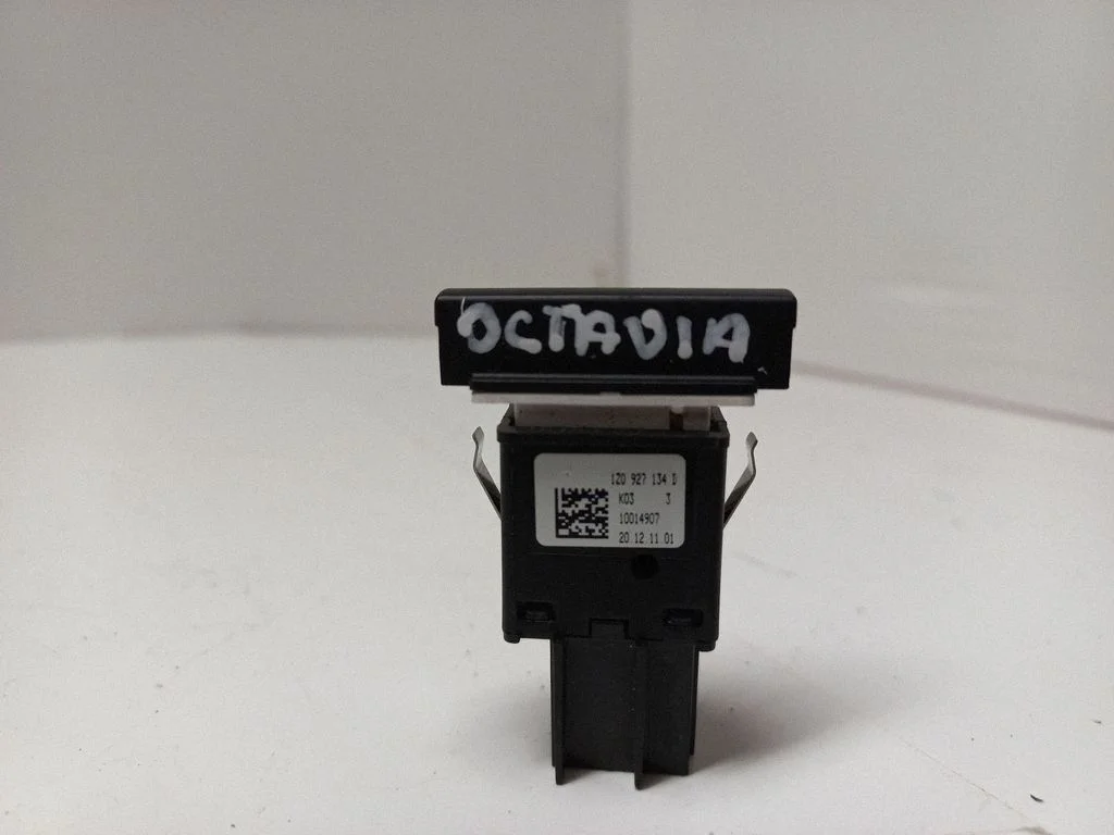 ESP (stability program) switch – Skoda Octavia Mk3 (5E) (2013-2019)
