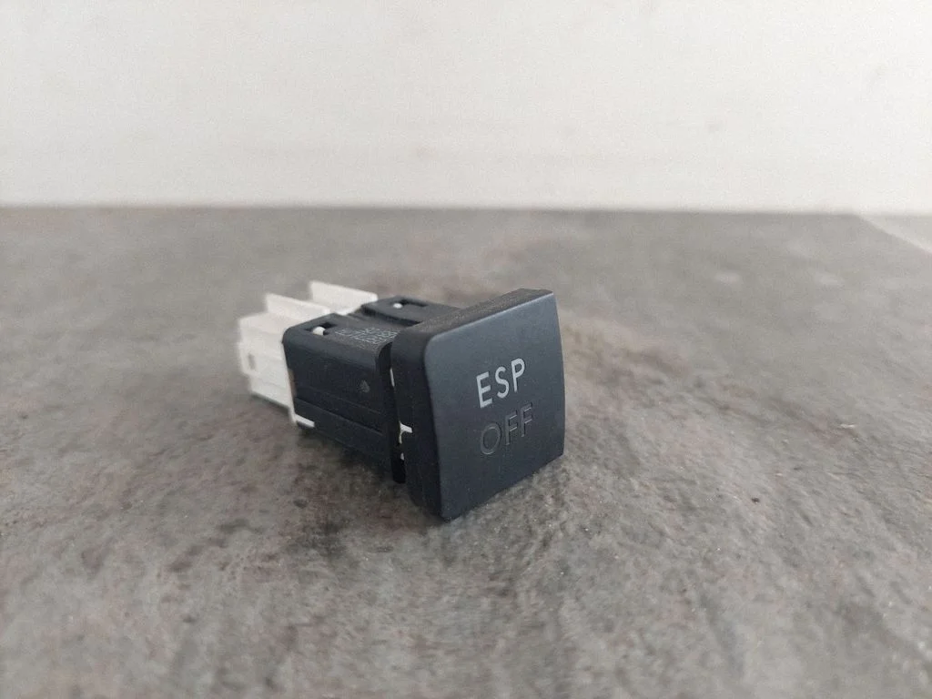 ESP (stability program) switch – Volkswagen Golf Plus (2005-2013)