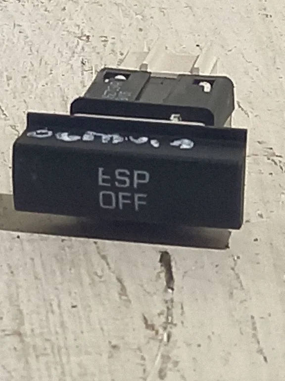 ESP (stability program) switch – Skoda Octavia Mk2 (1Z) (2004-2013)