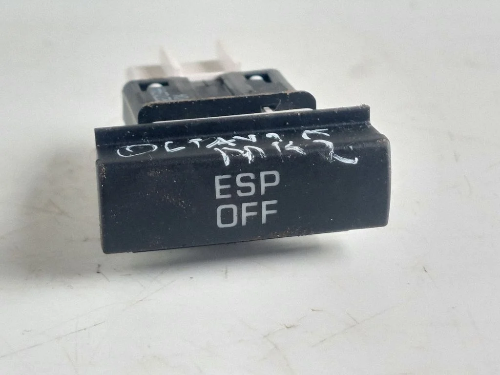 ESP (stability program) switch – Skoda Octavia Mk2 (1Z) (2004-2013)