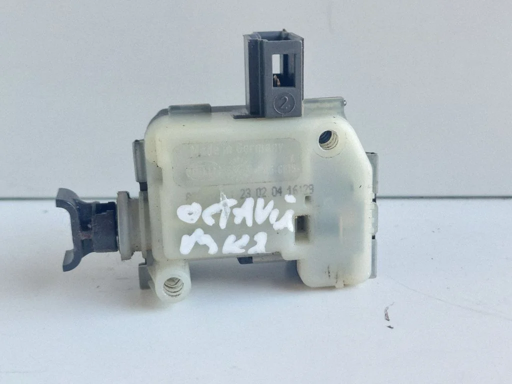Central locking motor – Skoda Octavia Mk2 (1Z) (2004-2013)