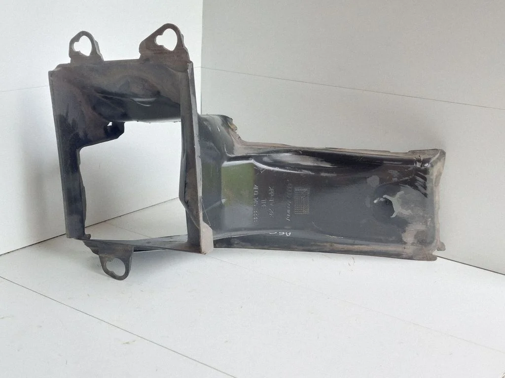 Intercooler air channel guide – Audi A6 Allroad C6 (2006-2011)