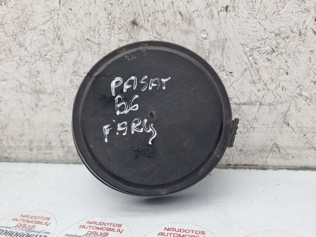 Priekšējā luktura pārsegs 89002008D
