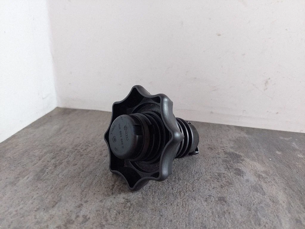 Varuratta polt – Volkswagen Golf Plus (2005-2013)