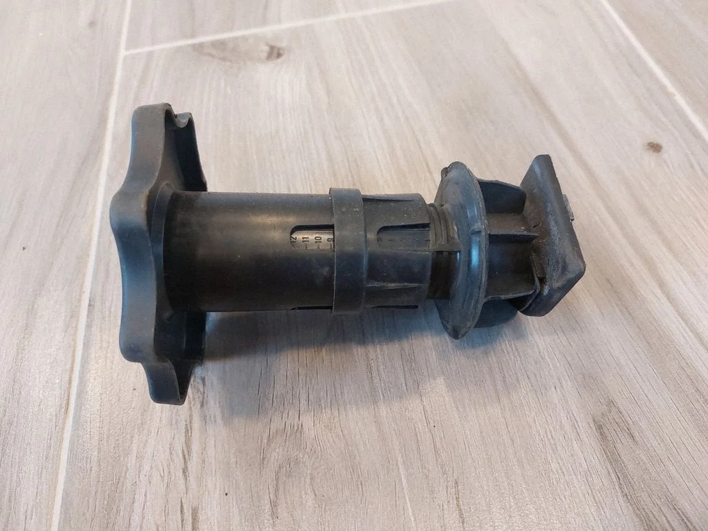 Varuratta polt – Audi A4 S4 B6 8E 8H (2001-2005)