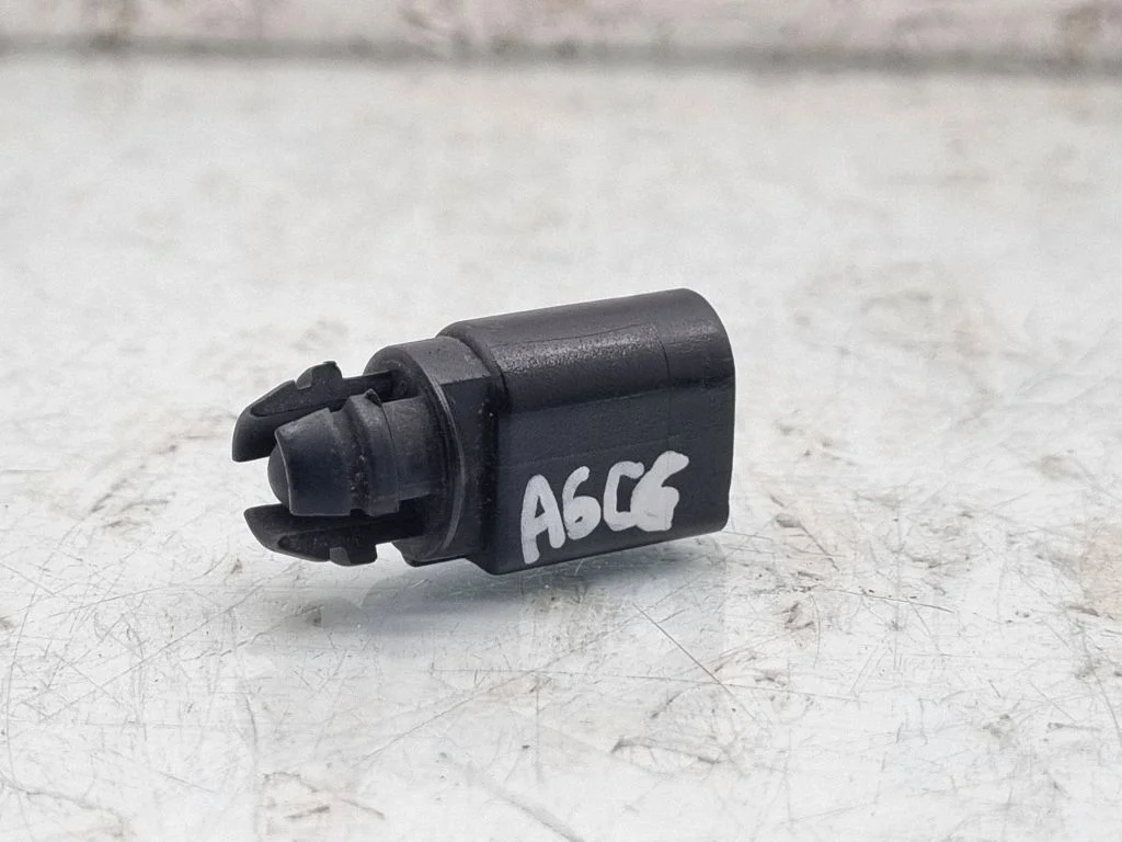 Outside/exterior temperature sensor – Audi A6 Allroad C6 (2006-2011)