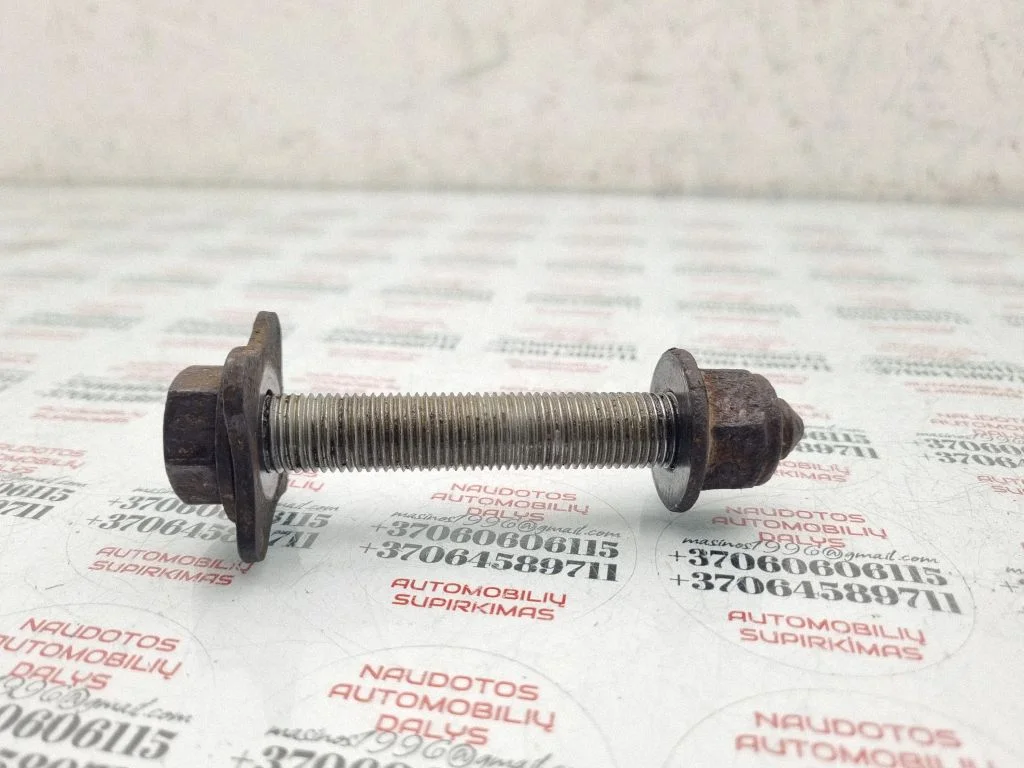 Rear suspension camber bolt – Volkswagen Touran II (2010-2016)