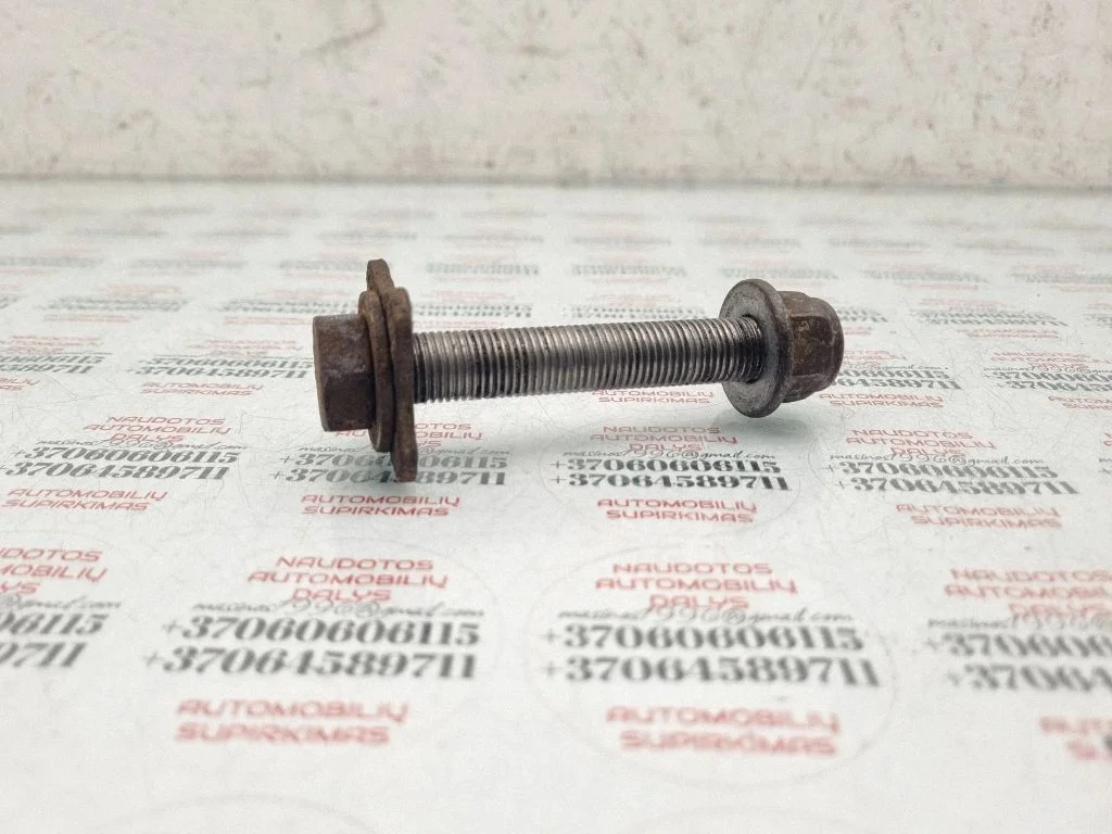 Rear suspension camber bolt – Volkswagen Touran II (2010-2016)