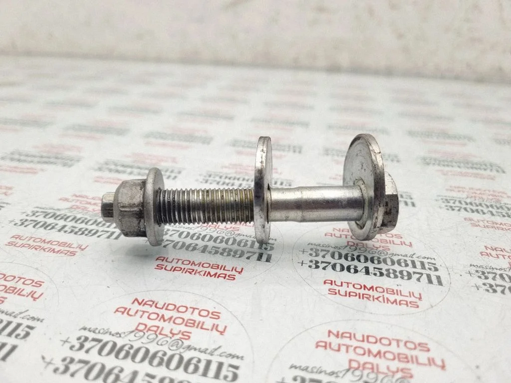 Rear suspension camber bolt – Volkswagen Touran II (2010-2016)
