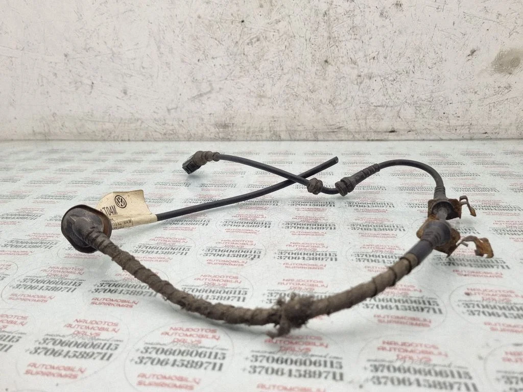 Rear ABS sensor wiring – Volkswagen Golf Plus (2005-2013)