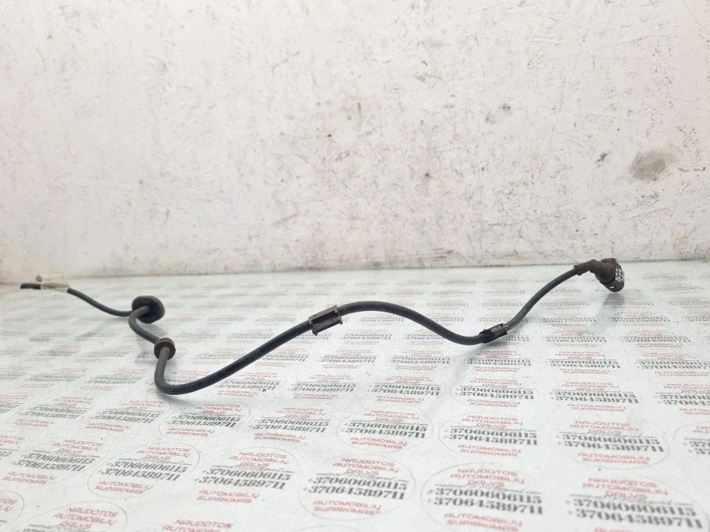 Rear ABS sensor wiring