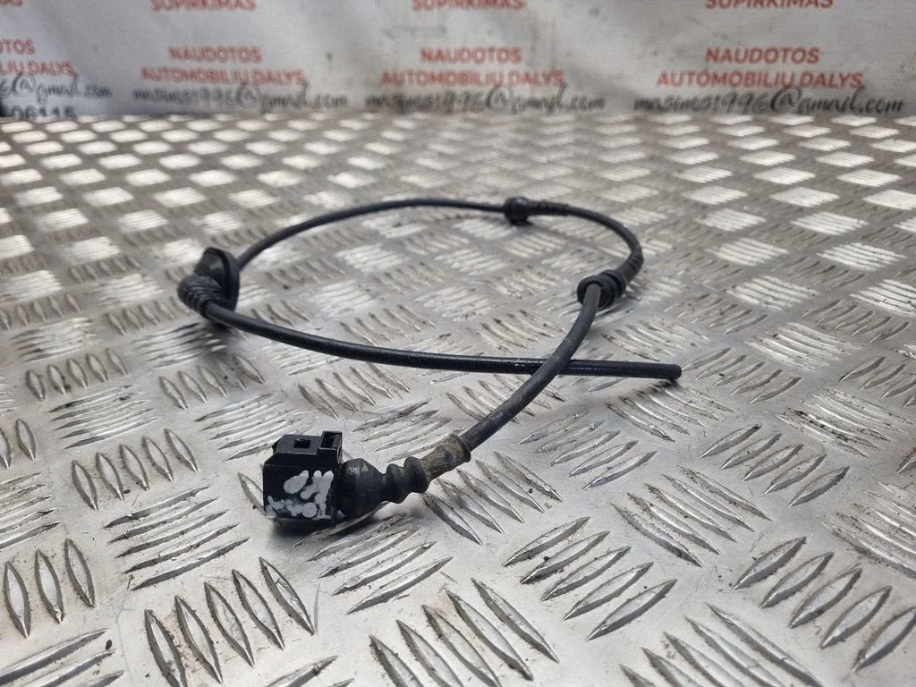 Rear ABS sensor wiring – Volkswagen Touran I (2003-2010)