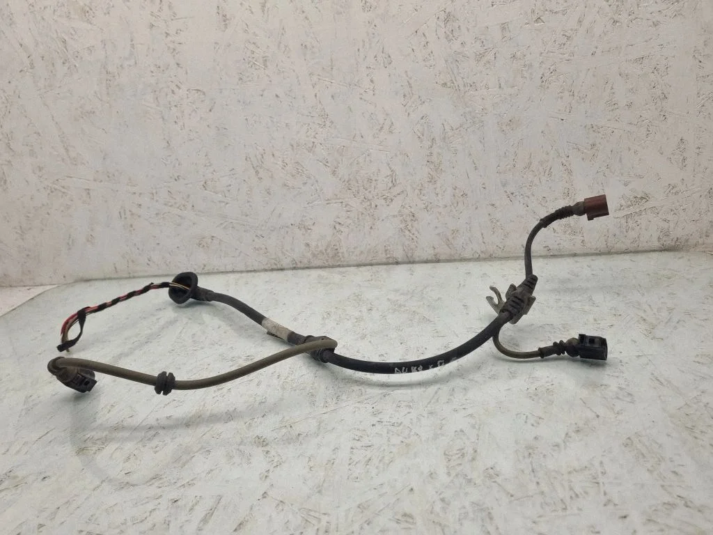 Rear ABS sensor wiring – Audi A4 Allroad B8 (2008-2016)