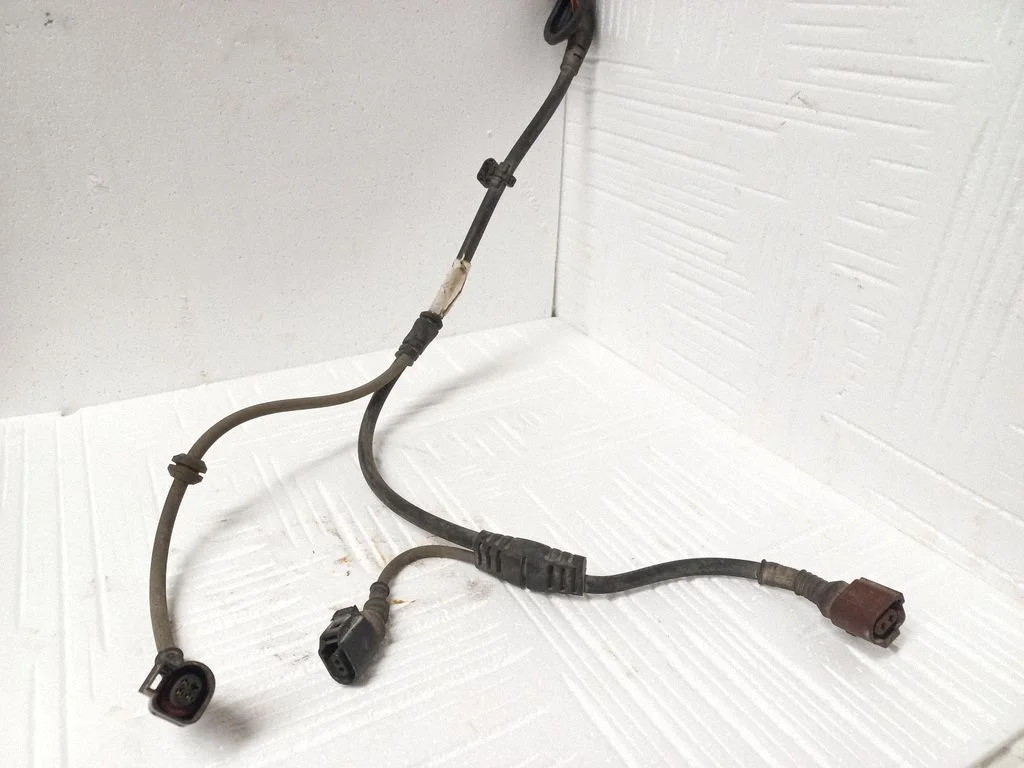 Rear ABS sensor wiring – Audi A4 Allroad B8 (2008-2016)