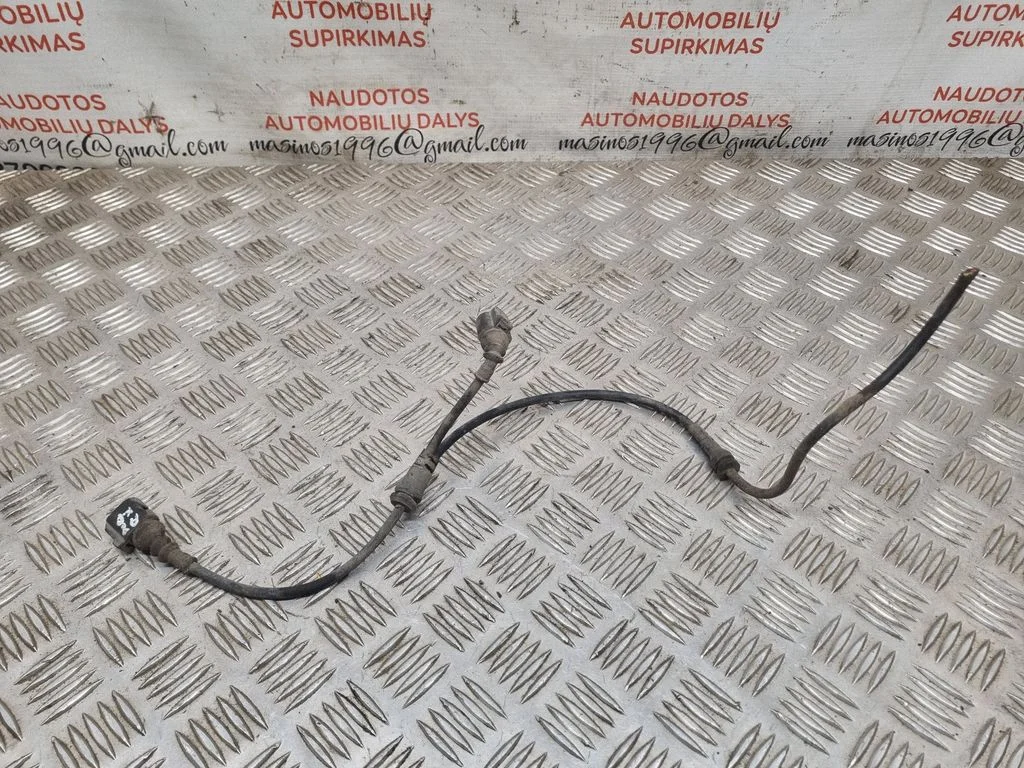Front ABS sensor wiring – Audi A8 S8 D3 4E (2002-2009)