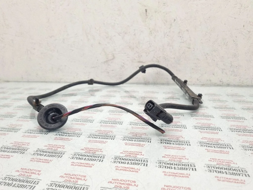 Rear ABS sensor wiring – Volkswagen Passat CC (2008-2016)