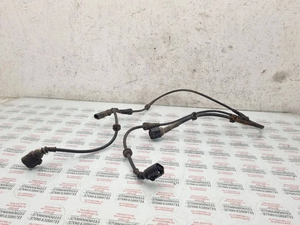 Front ABS sensor wiring – Volkswagen Touareg I (2002-2010)