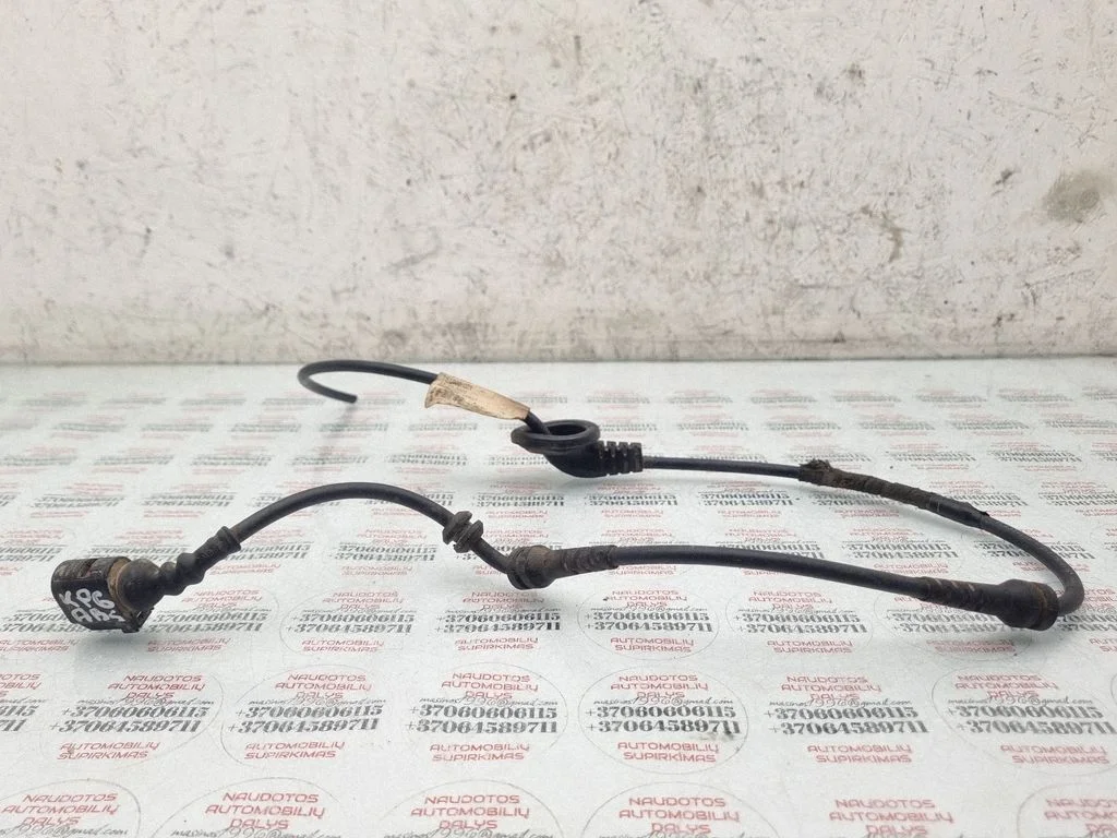Rear ABS sensor wiring – Volkswagen Passat CC (2008-2016)