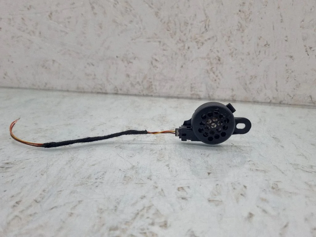 Parking PDC sensor speaker – Audi A6 Allroad C6 (2006-2011)