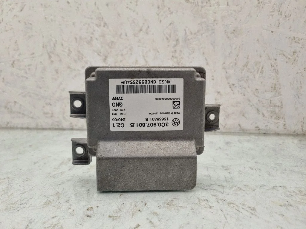 Hand brake control module – Volkswagen Passat B6 (2005-2010)