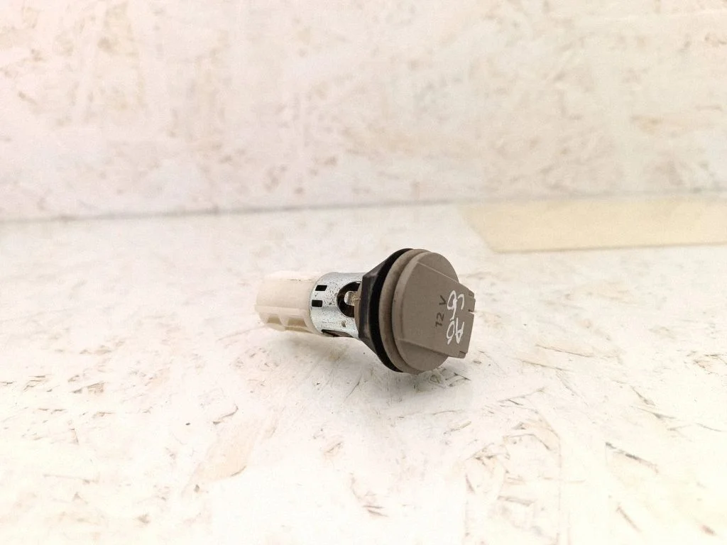 12 V Socket (rear) – Audi A6 Allroad C6 (2006-2011)