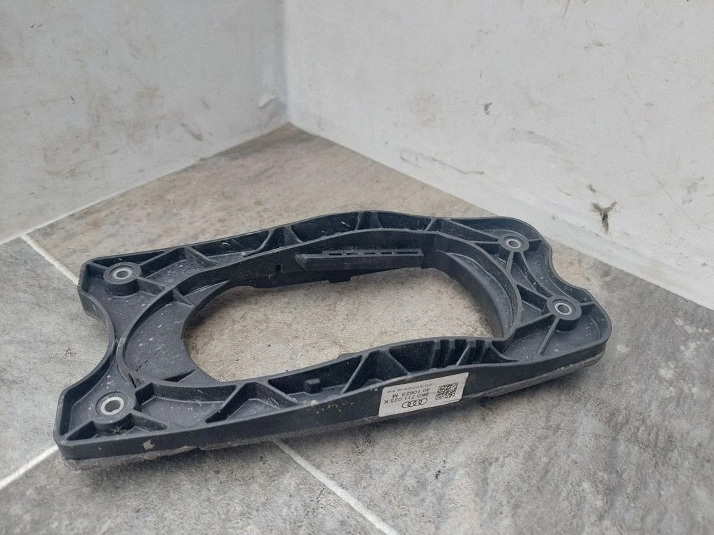 Other gearbox part – Audi A4 Allroad B8 (2008-2016)
