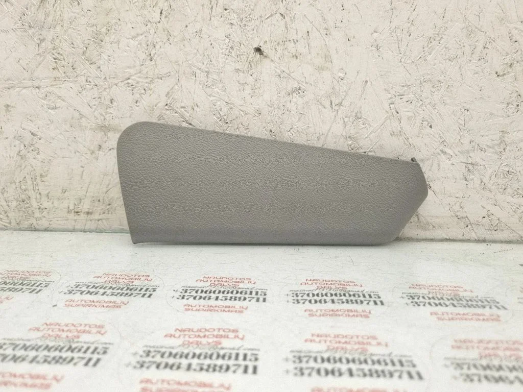 Seat trim – Volkswagen Touareg I (2002-2010)