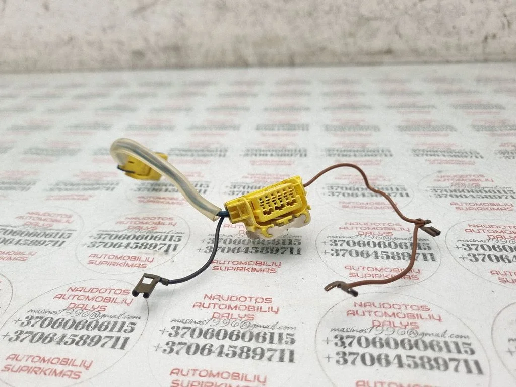 Airbag squib ring wiring – Volkswagen Touran I (2003-2010)