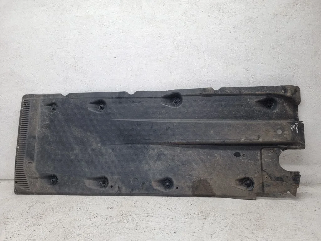 Side bottom protection – Volkswagen Touran II (2010-2016)