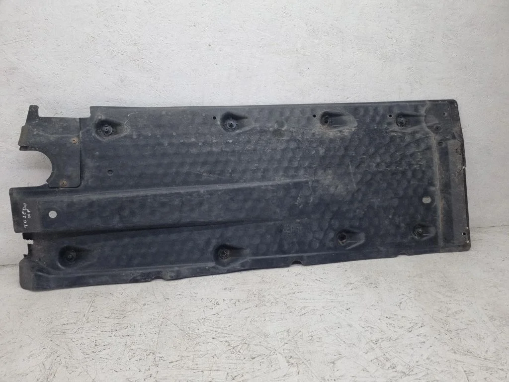 Külgmine põhjakaitse 1K0825211E