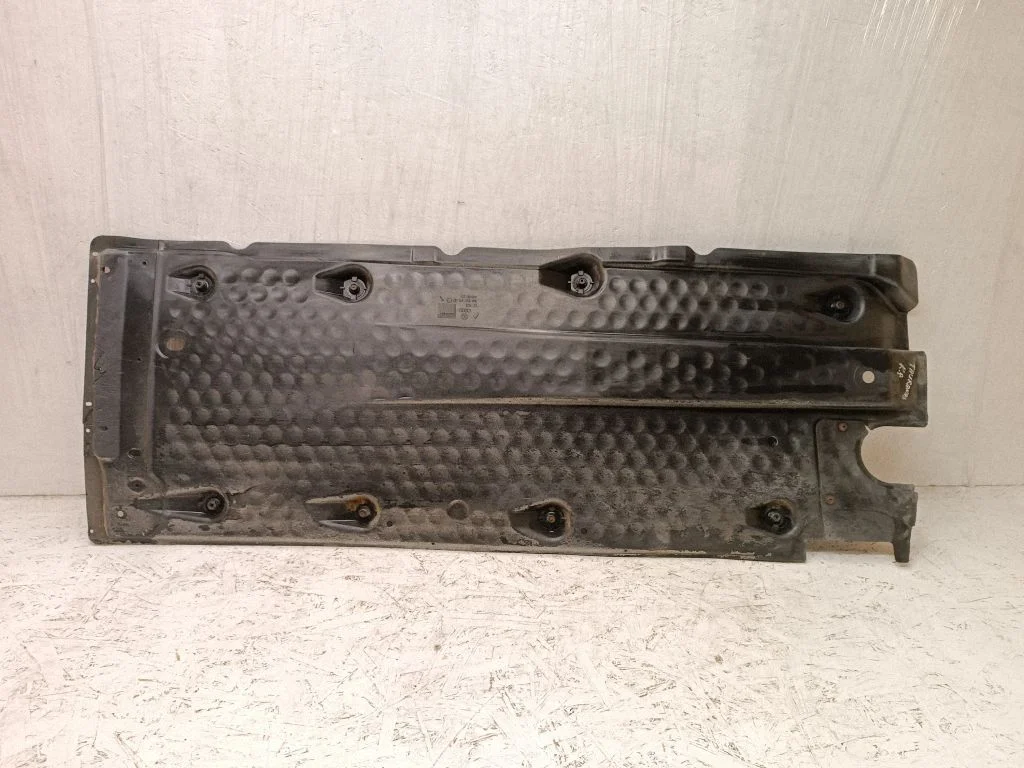 Side bottom protection – Volkswagen Touran I (2003-2010)