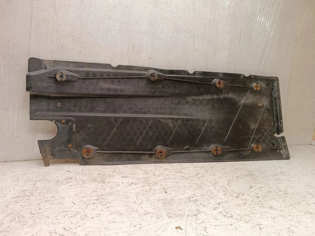 Side bottom protection – Volkswagen Touran I (2003-2010)