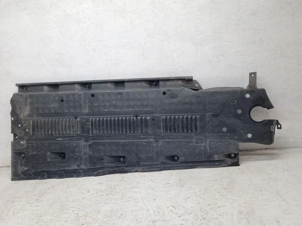 Külgmine põhjakaitse 3R0825206C