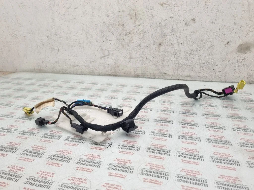 Seat wiring loom – Volkswagen Passat CC (2008-2016)