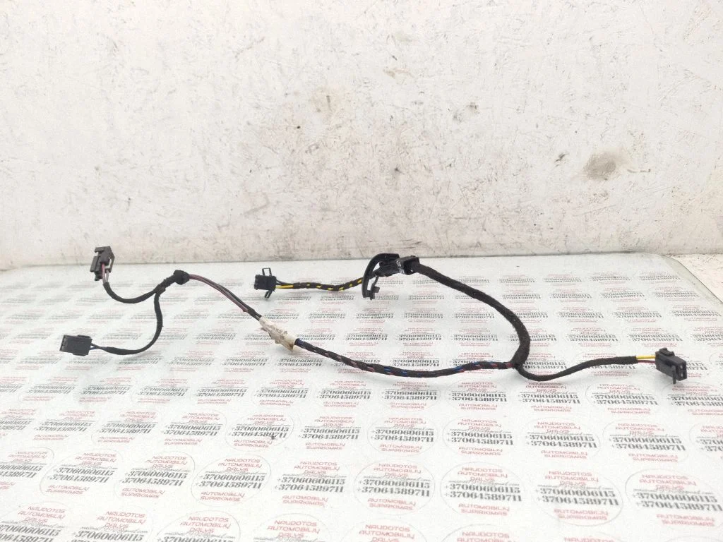 Seat wiring loom – Volkswagen Passat CC (2008-2016)