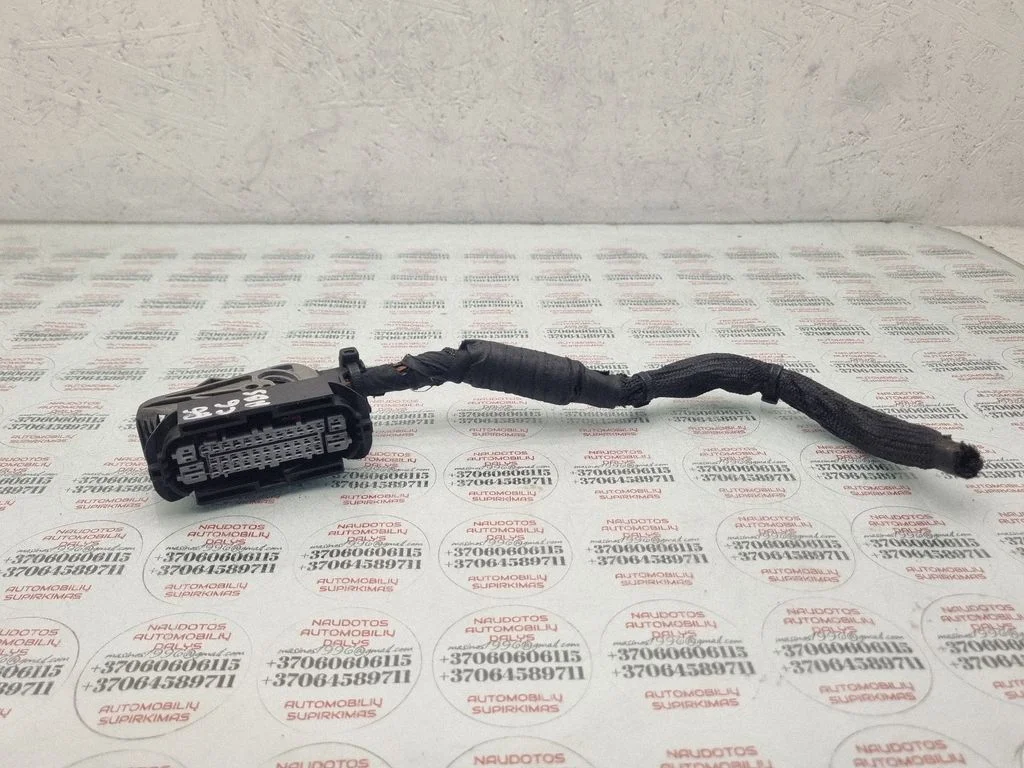 ABS module connector plug – Audi A6 Allroad C6 (2006-2011)
