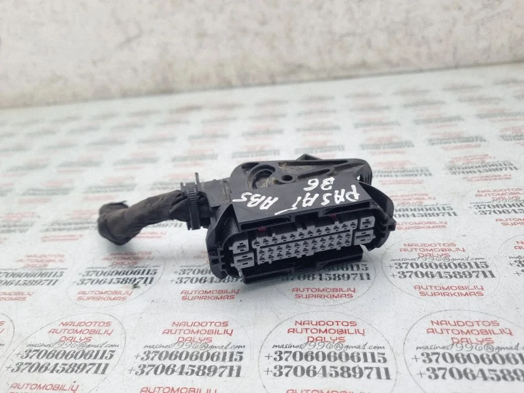ABS module connector plug – Volkswagen Passat CC (2008-2016)