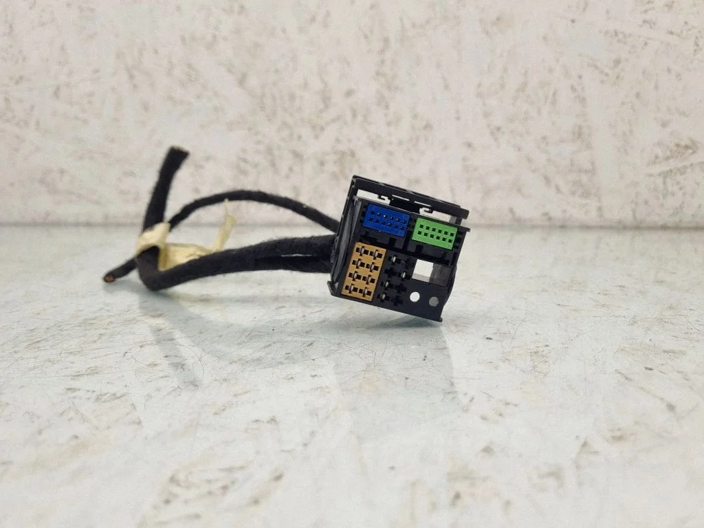 Sound system wiring loom – Audi A4 Allroad B8 (2008-2016)