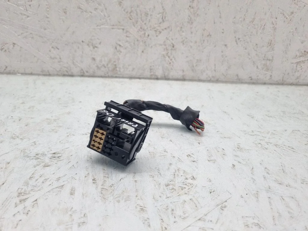 Sound system wiring loom – Volkswagen Passat B6 (2005-2010)