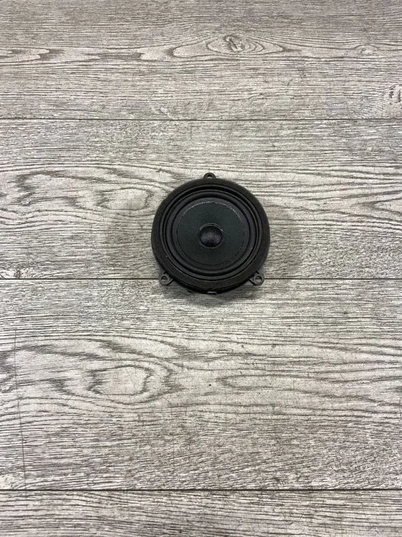 Front door speaker – BMW X2 F39 (2018-2023)