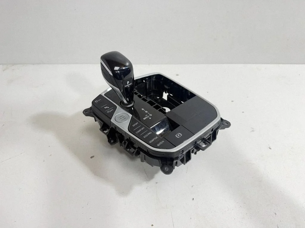 Käiguvahetusmehhanism (kuliss) – BMW 4-seeria G22 G23 G24 G26 (2020-)