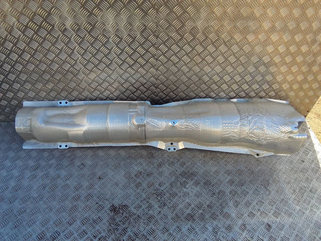 Exhaust heat shield – Lexus ES 300h (7th Gen) (2018-2025)