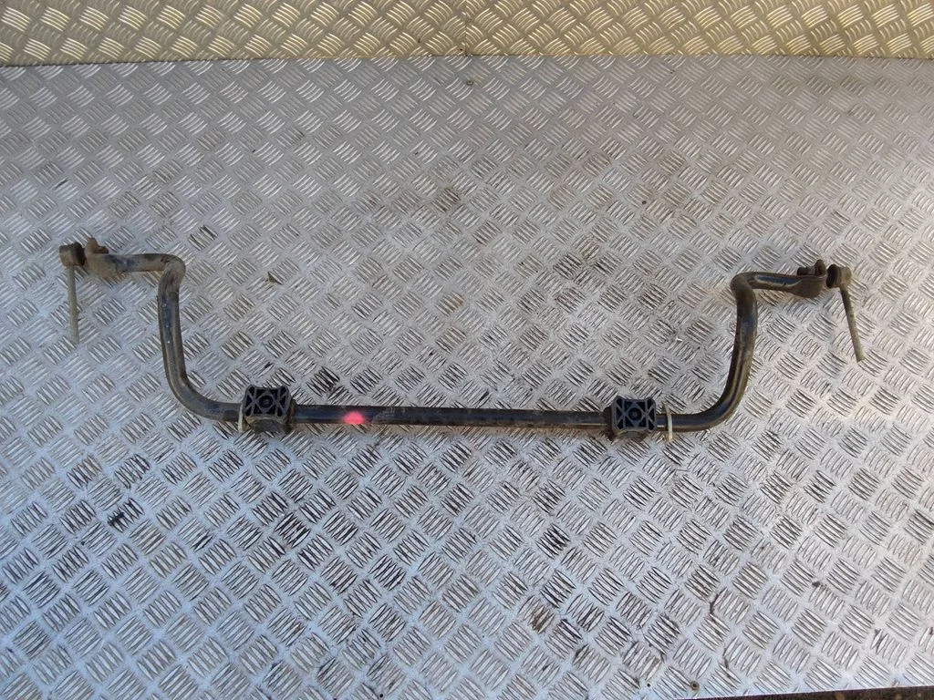 Front anti-roll bar/sway bar – Lexus ES 300h (7th Gen) (2018-2025)